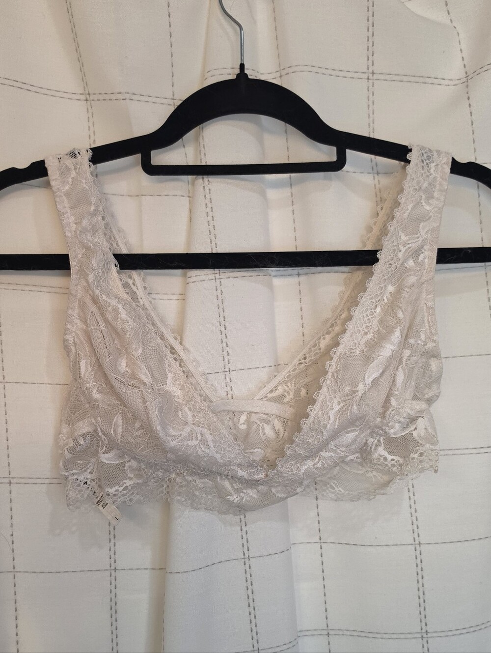 Soma Embraceable Lace Plunge Bralette